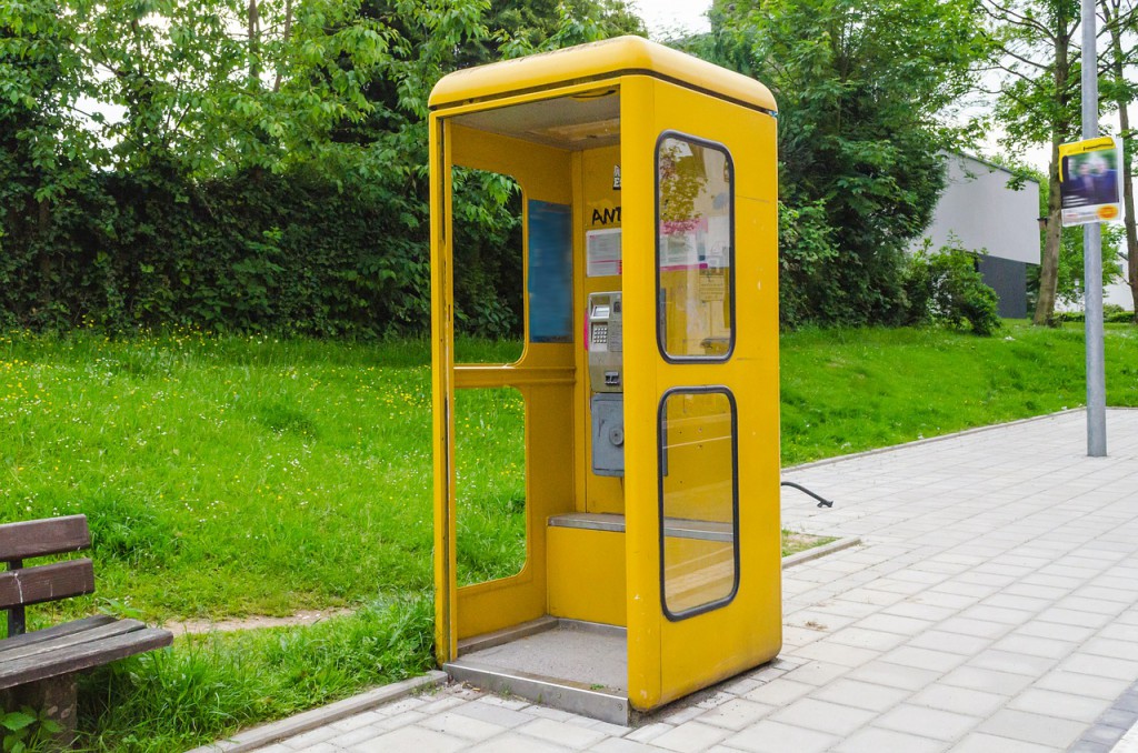 phone-booth-354830_1280